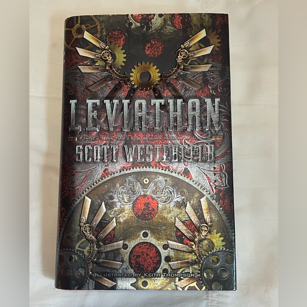 Leviathan by Scott Westerfeld 1st Editon 2009 Leviathan Trilogy Hardcover Book